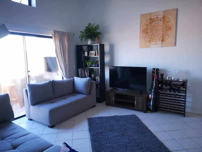 2 Bedroom Property for Sale in Somerset West Western Cape